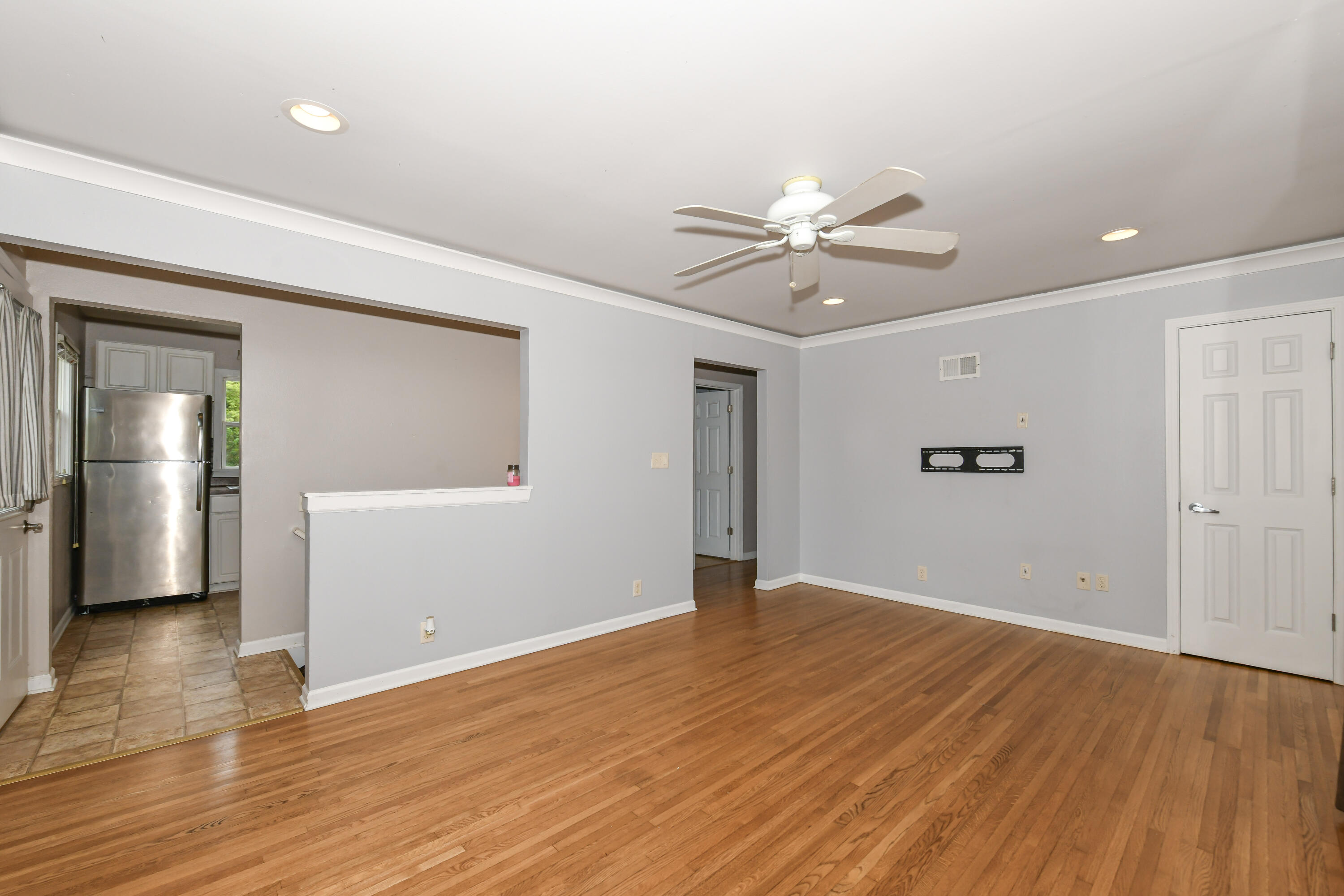 8725 Racine Avenue Norway, WI 53185 - Photo 12 of 36 HEN_8625