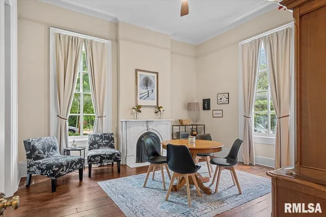 $275,000 | 506 South Diamond Street, Jacksonville, IL 62650