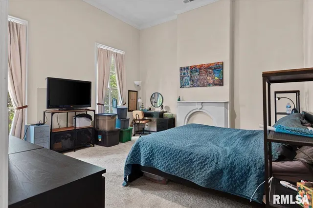 $275,000 | 506 South Diamond Street, Jacksonville, IL 62650