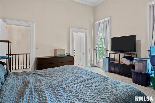 $275,000 | 506 South Diamond Street, Jacksonville, IL 62650