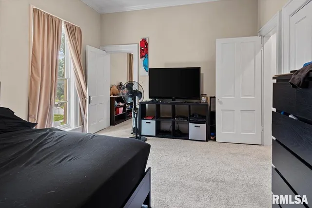 $275,000 | 506 South Diamond Street, Jacksonville, IL 62650