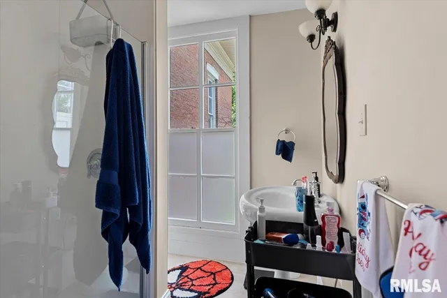 $275,000 | 506 South Diamond Street, Jacksonville, IL 62650