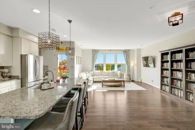 $558,500 | 25312 Trumpet Vine Terrace, Aldie, VA 20105