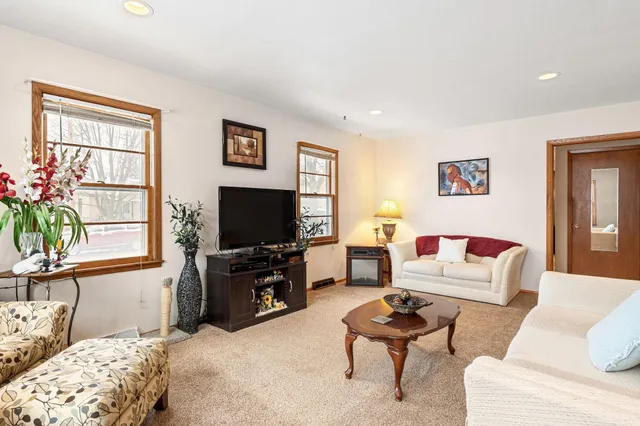 $219,900 | 710 3rd Avenue Northwest, Austin, MN 55912