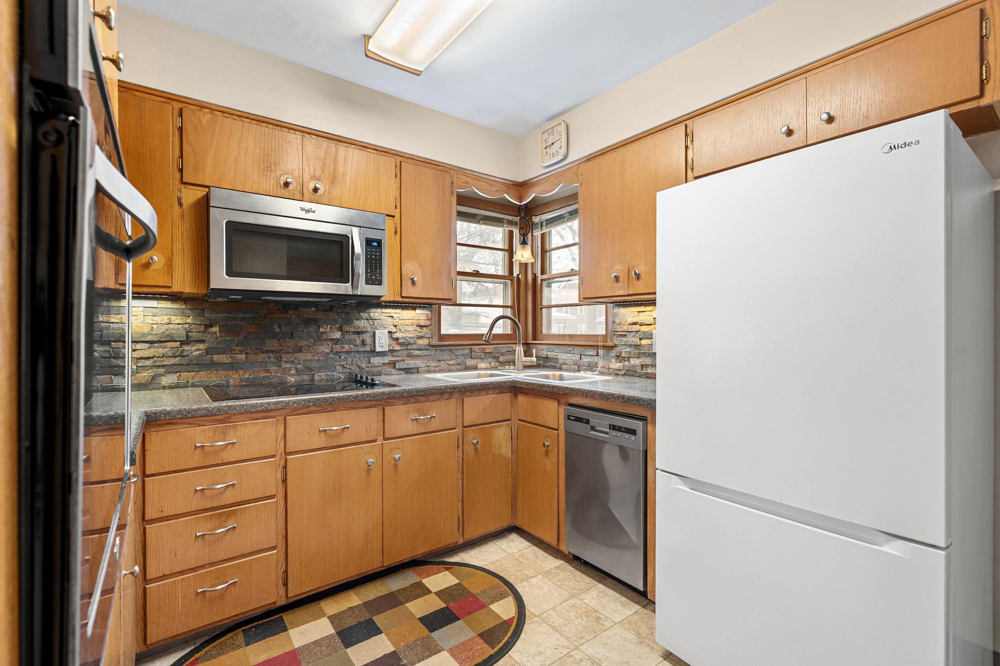 710 3rd Avenue Northwest Austin, MN 55912 - Photo 15 of 25