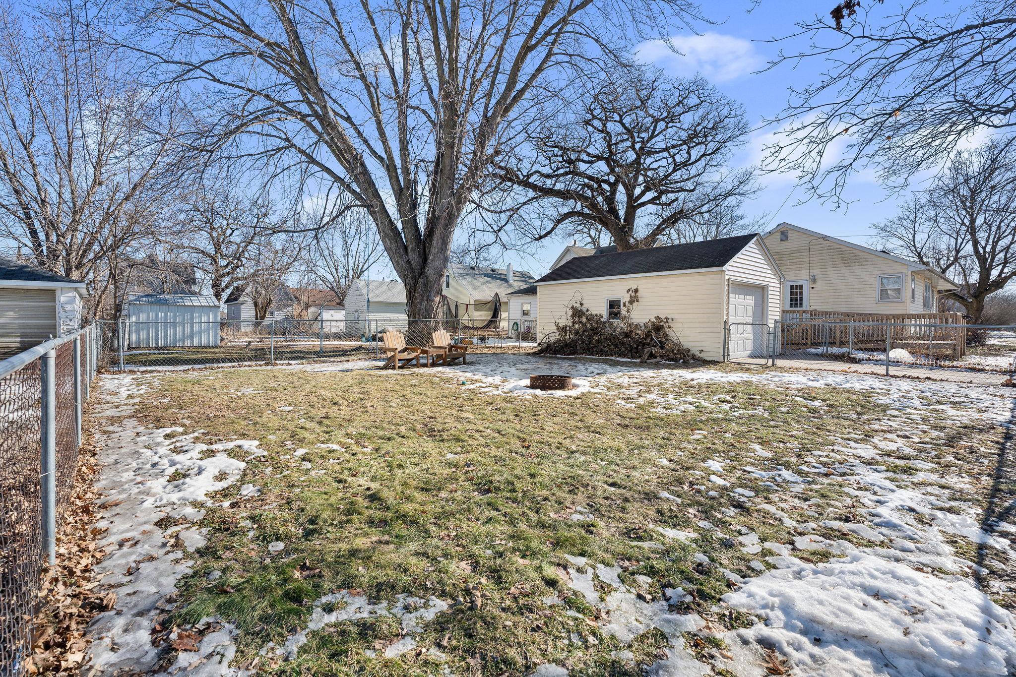 710 3rd Avenue Northwest Austin, MN 55912 - Photo 2 of 27