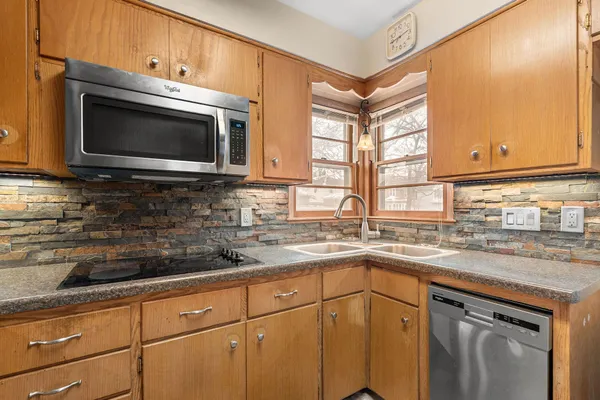 $209,900 | 710 3rd Avenue Northwest, Austin, MN 55912