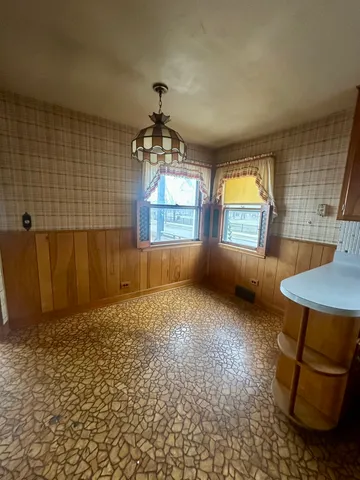 $469,900 | 7000 West Henderson Street, Chicago, IL 60634