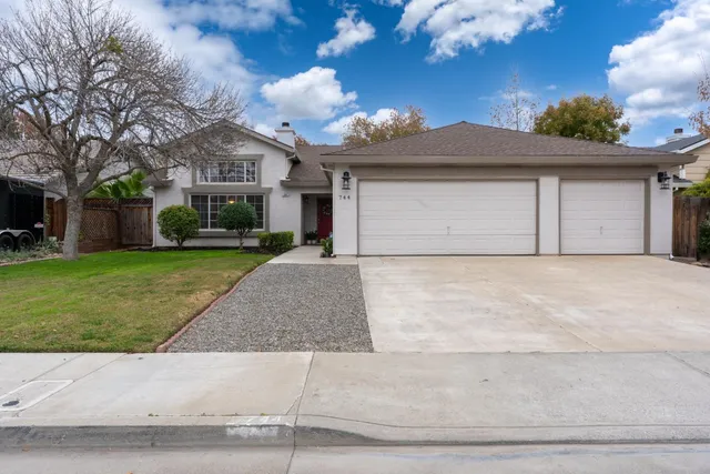 $525,000 | 744 Bluff Drive, Los Banos, CA 93635