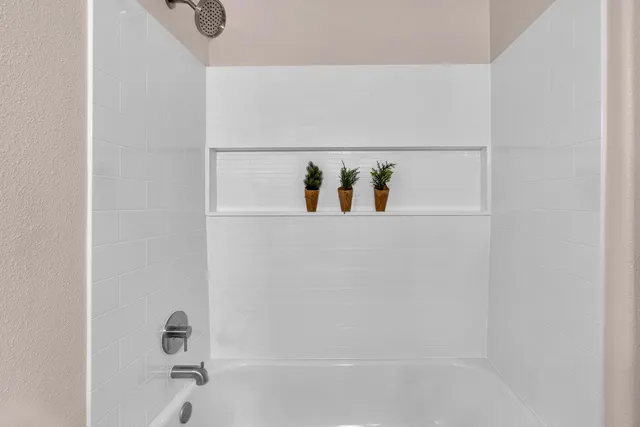 $525,000 | 744 Bluff Drive, Los Banos, CA 93635