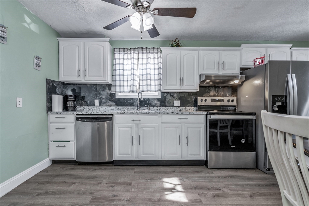 7-9 Carleton Court Methuen, MA 01844 - Photo 13 of 40