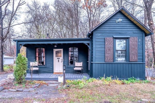 $399,000 | 62 South Pine Street, Kingston, NY 12401