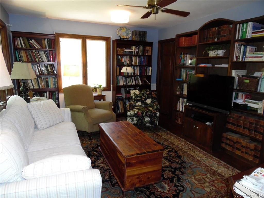 255 Beau Valley Road, Unit 4 Tryon, NC 28782 - Photo 11 of 16 Gallery Image 11