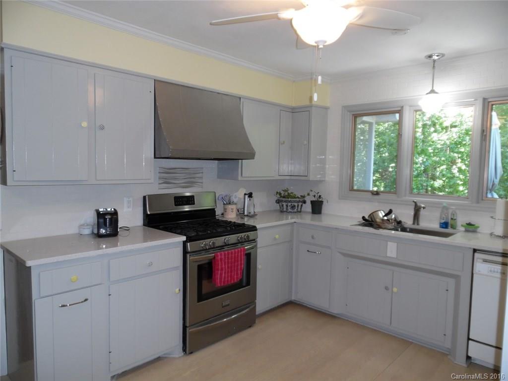 255 Beau Valley Road, Unit 4 Tryon, NC 28782 - Photo 5 of 16 Gallery Image 5