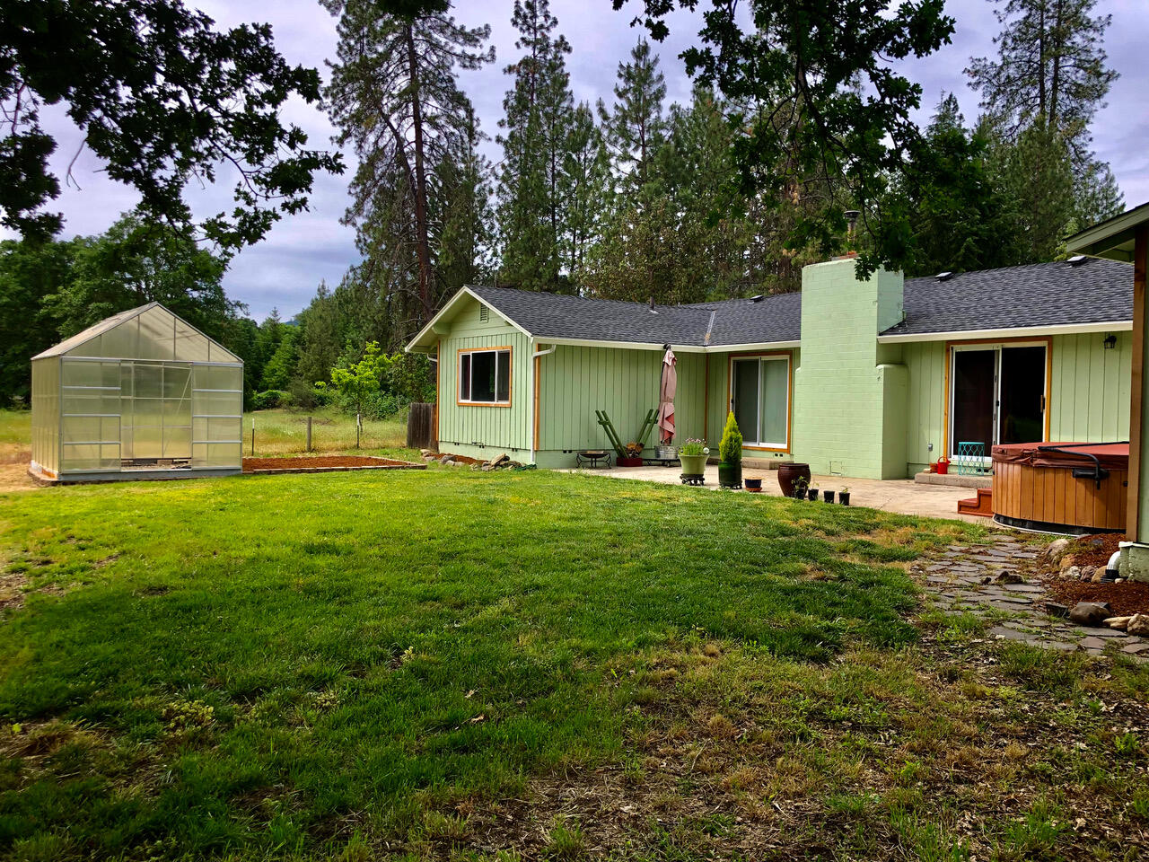 pinegrove8
