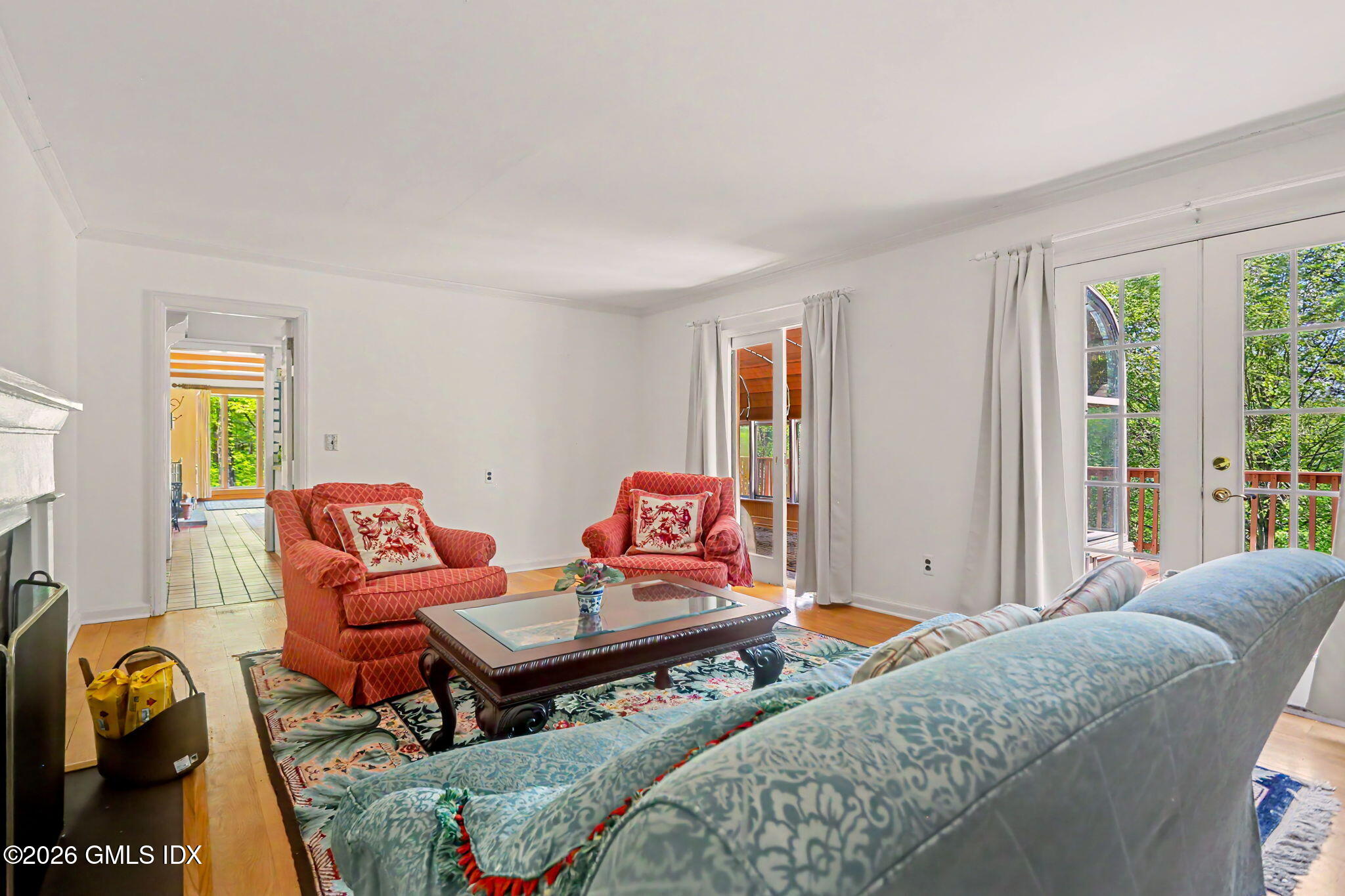 24 Hardscrabble Road Greenwich, CT 06831 - Photo 5 of 34 3-web-or-mls-24-hardscrabble-rd