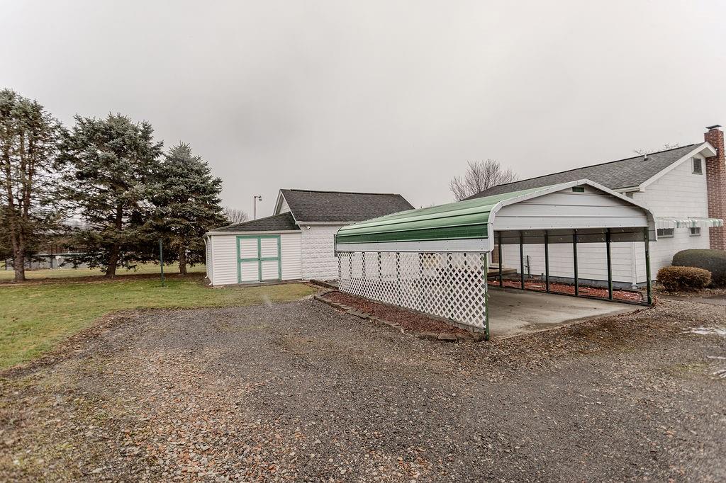 9 Jordan Street Fairchance, PA 15436 - Photo 7 of 38