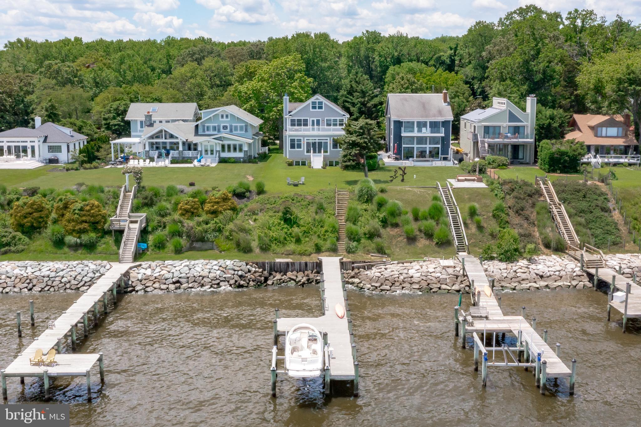 No Flood Insurance needed!