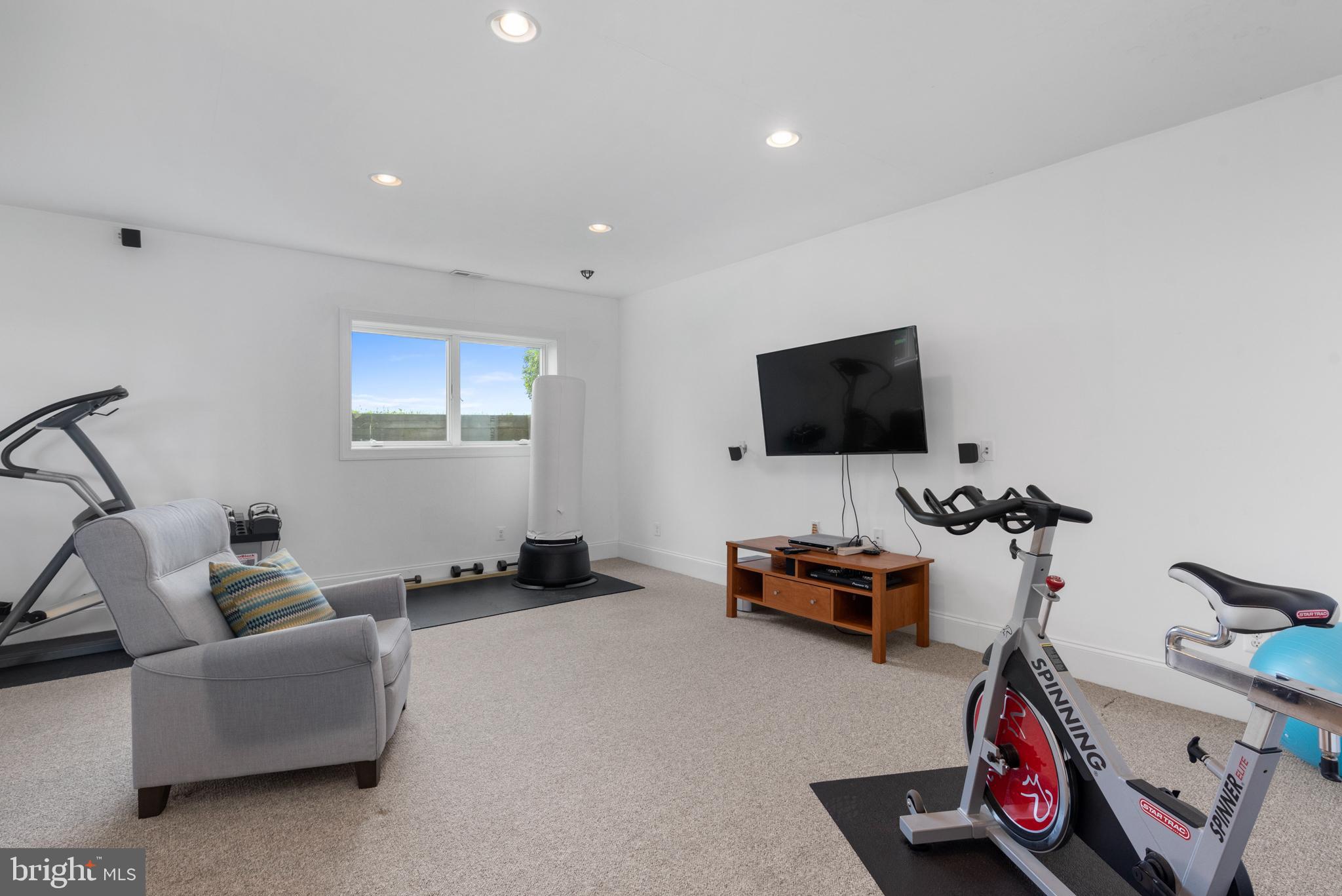 2015 Chesapeake Road Annapolis, MD 21409 - Photo 58 of 72 Family Room downstairs