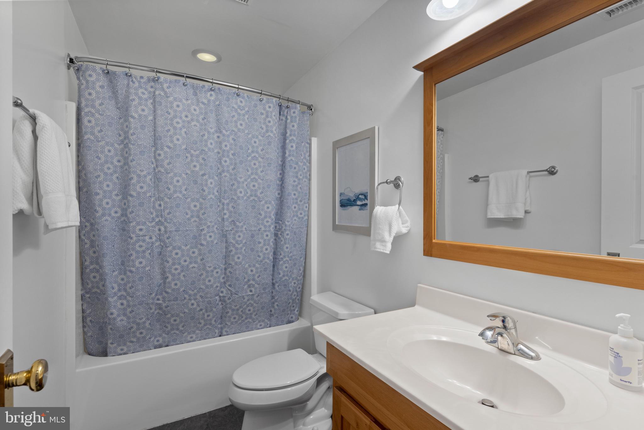 2015 Chesapeake Road Annapolis, MD 21409 - Photo 61 of 72 Downstairs bathroom