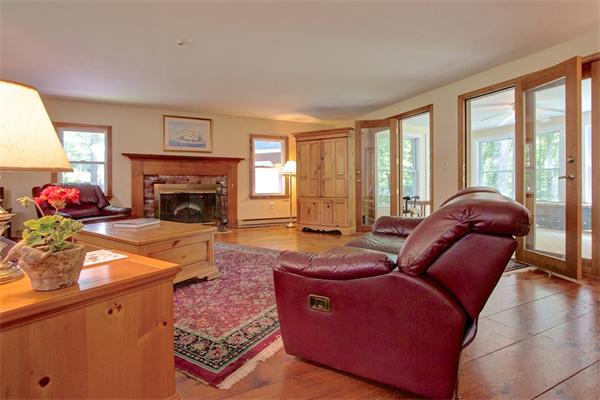 27 Teresa Road Hopkinton, MA 01748 - Photo 12 of 30 Gallery Image 12