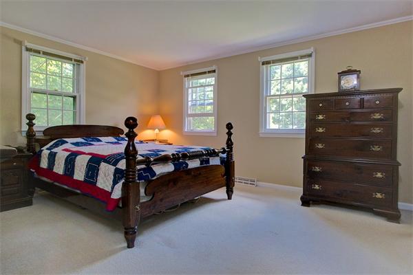 27 Teresa Road Hopkinton, MA 01748 - Photo 21 of 30 Gallery Image 21