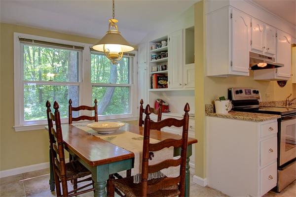 27 Teresa Road Hopkinton, MA 01748 - Photo 6 of 30 Gallery Image 6