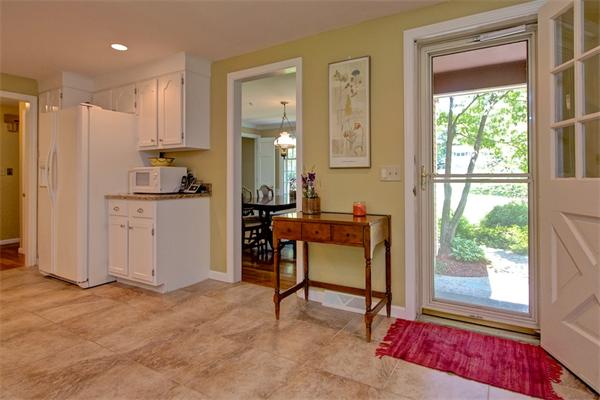 27 Teresa Road Hopkinton, MA 01748 - Photo 7 of 30 Gallery Image 7