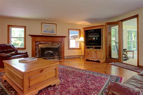 27 Teresa Road Hopkinton, MA 01748 - Photo 9 of 30 Gallery Image 9