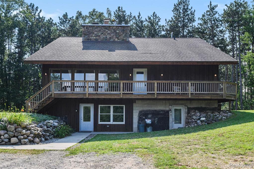 7484 Hartland Road Fenton, MI 48430 - Photo 43 of 62