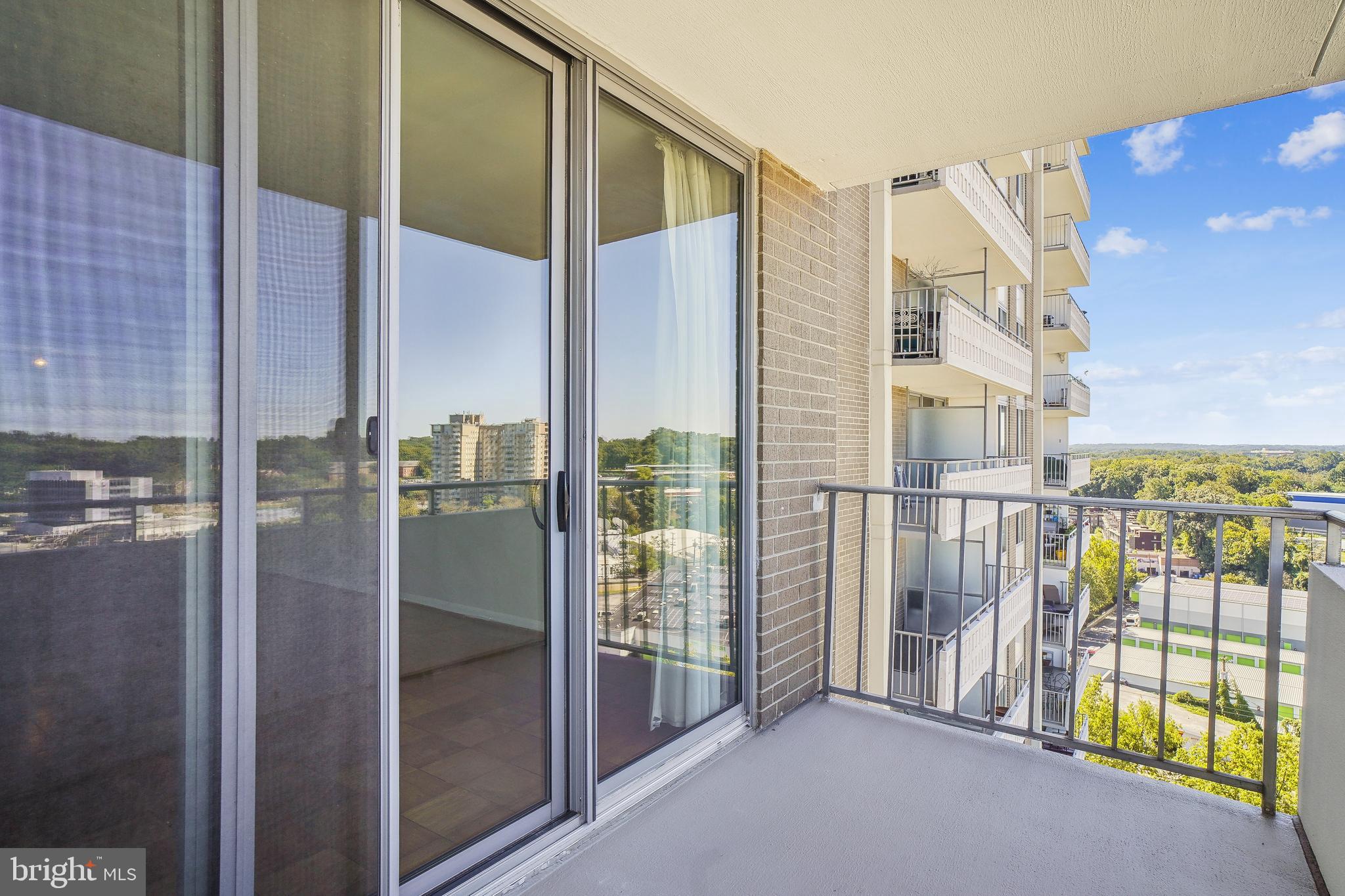 5101 River Road, Unit 1507 Bethesda, MD 20816 - Photo 25 of 36 BALCONY