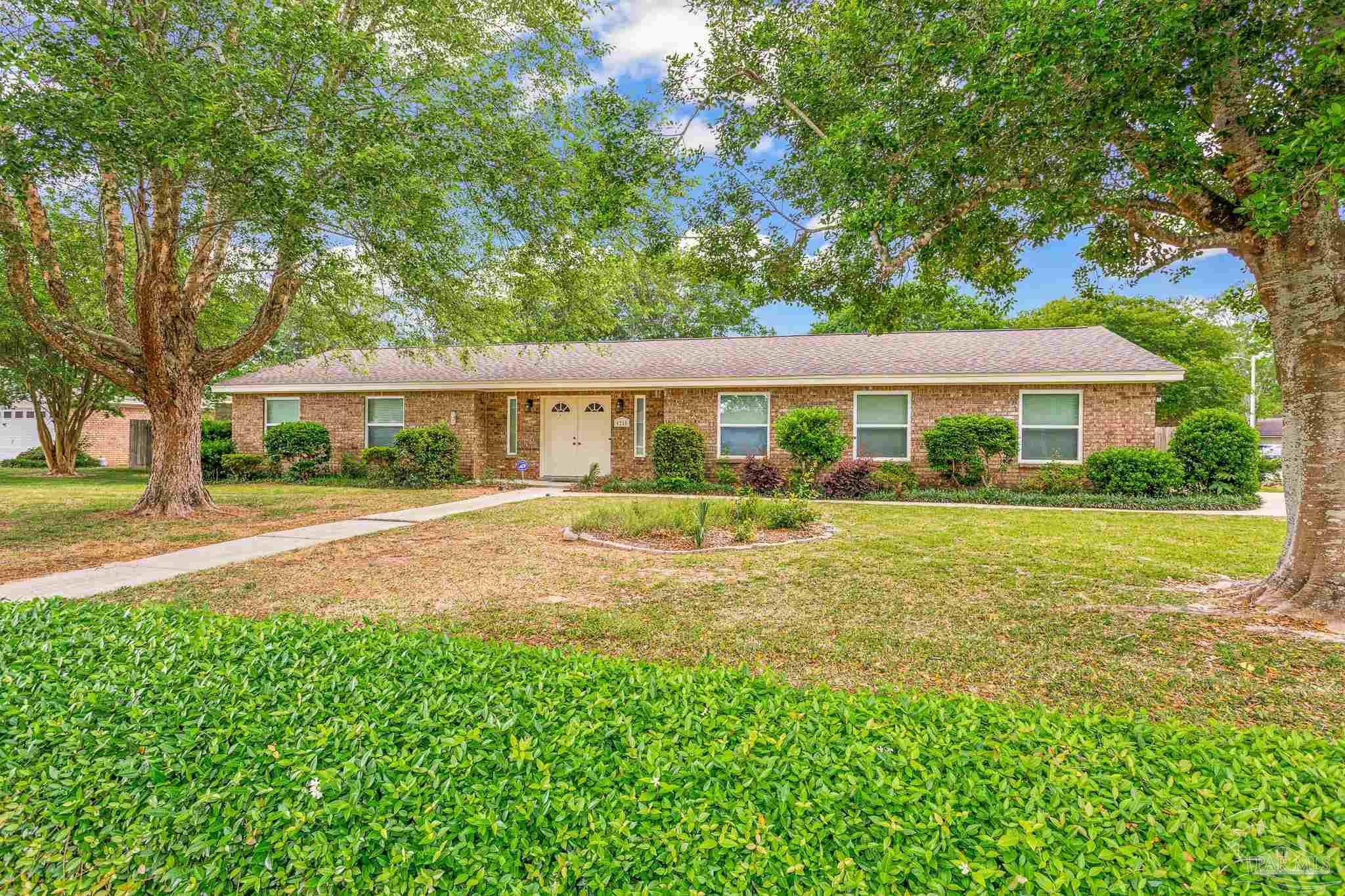 4215 April Road Pensacola, FL 32504 - Photo 1 of 49 Gallery Image 1