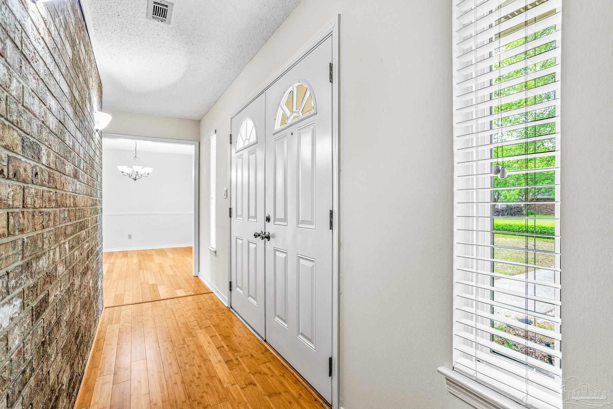 4215 April Road Pensacola, FL 32504 - Photo 11 of 49 Gallery Image 11