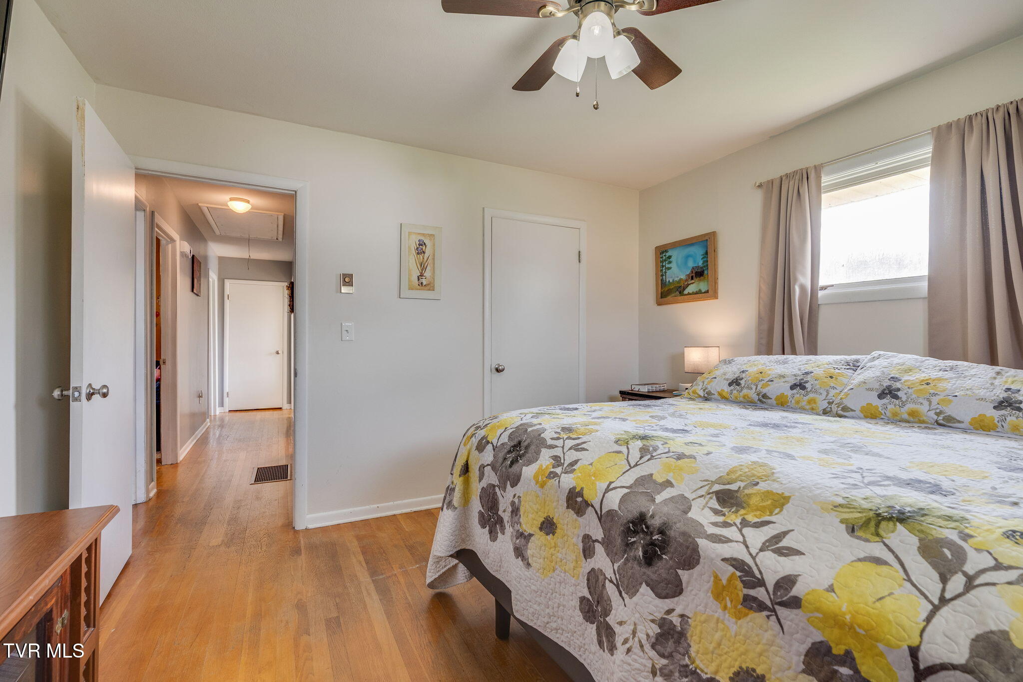 530 East Carters Valley Road Gate City, VA 24251 - Photo 14 of 31 014