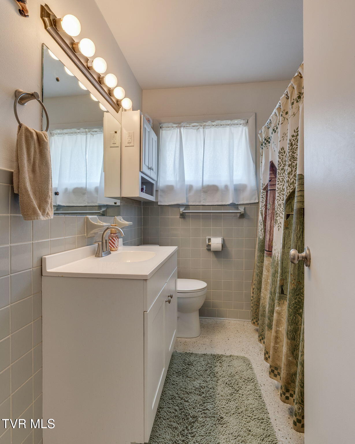 530 East Carters Valley Road Gate City, VA 24251 - Photo 17 of 31 017