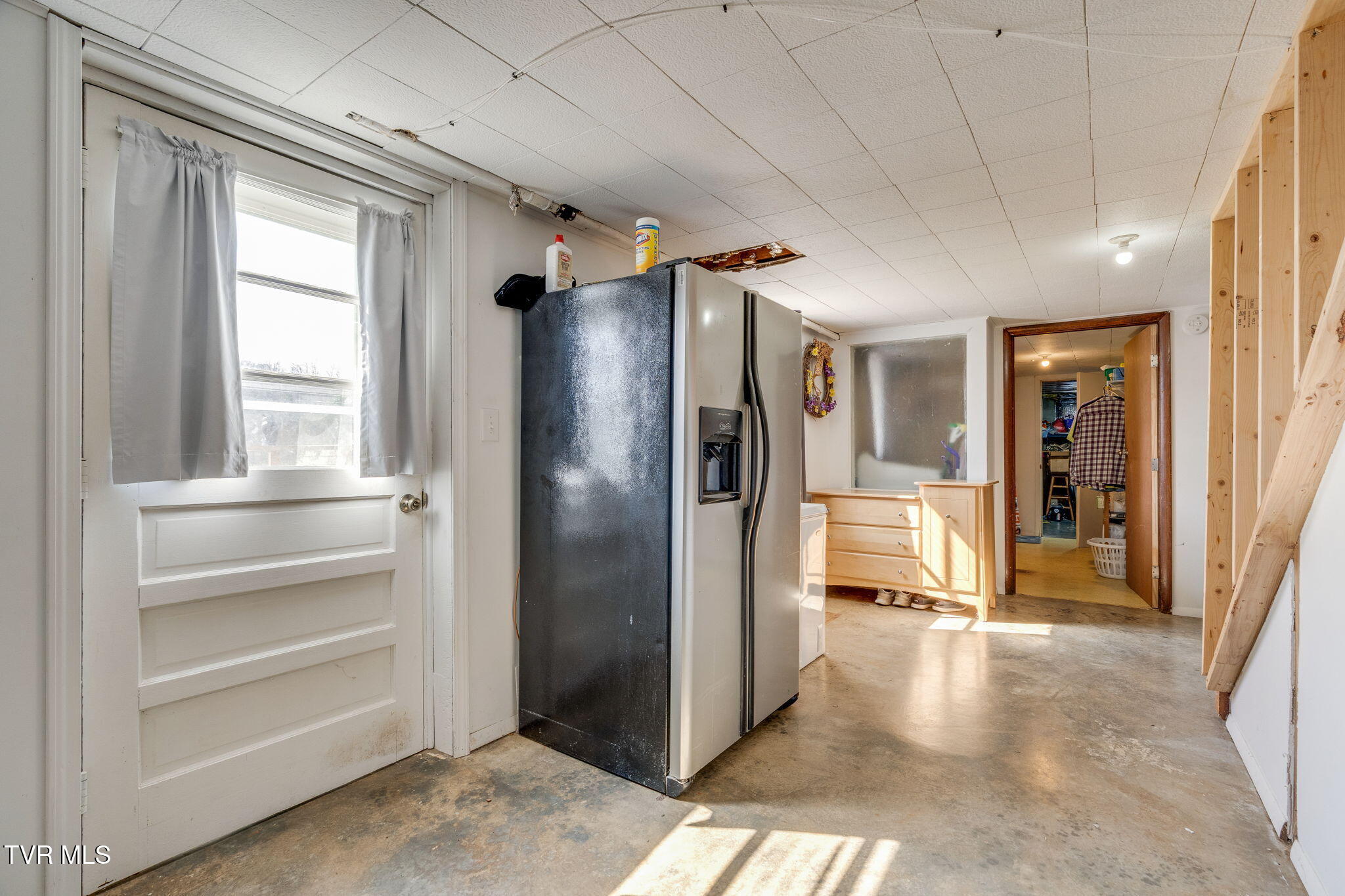 530 East Carters Valley Road Gate City, VA 24251 - Photo 22 of 31 022