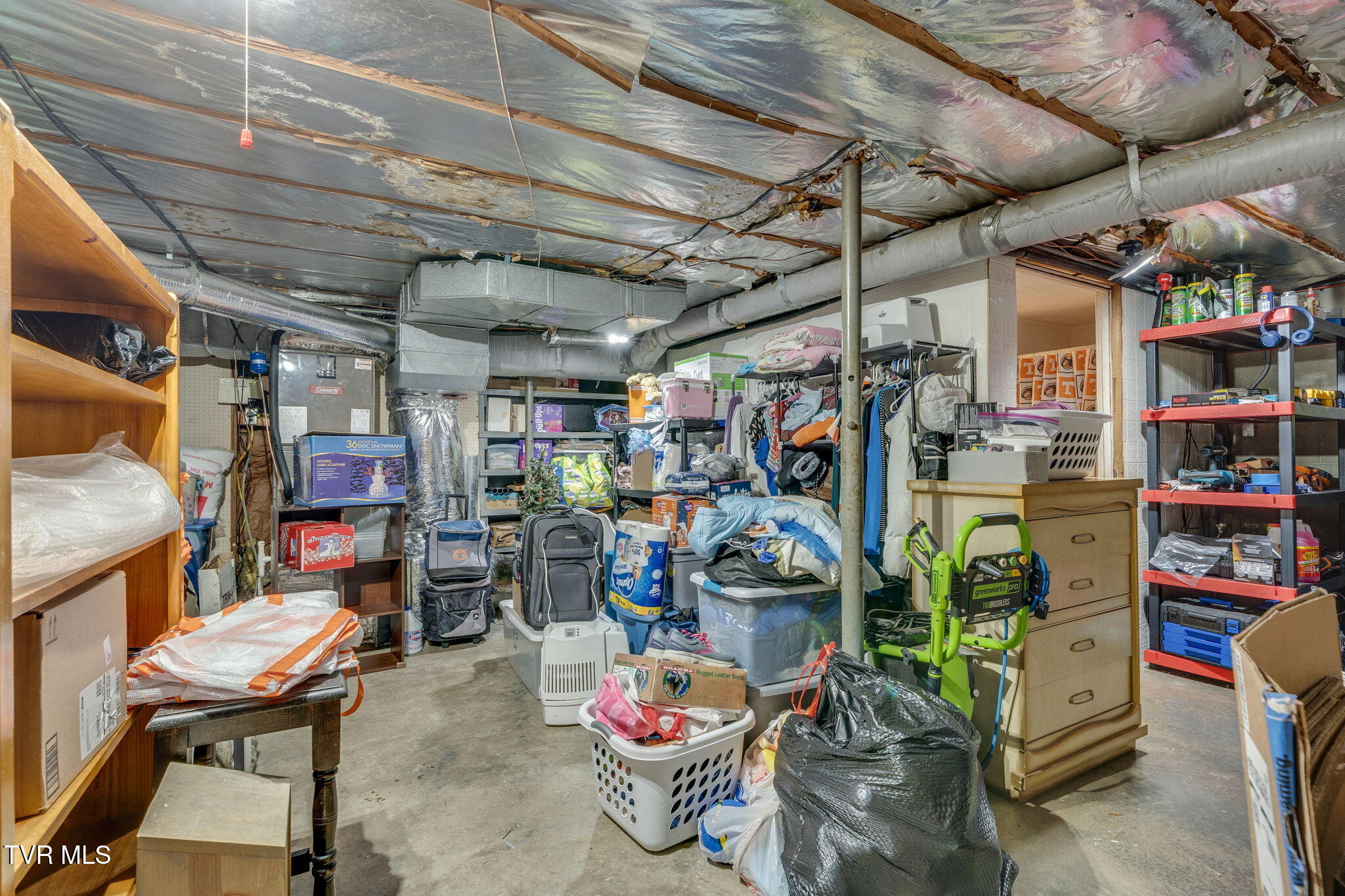 530 East Carters Valley Road Gate City, VA 24251 - Photo 24 of 31 024