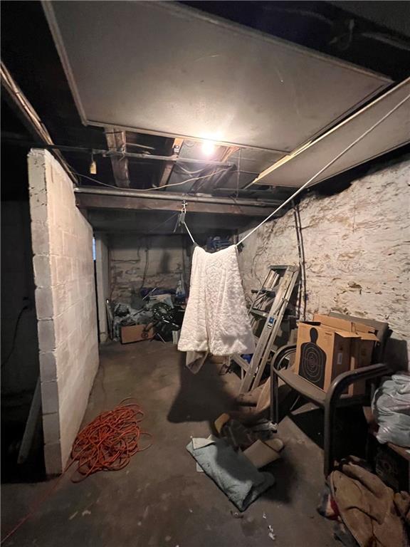 423 Spring Avenue Ellwood City, PA 16117 - Photo 10 of 20 a view of gym