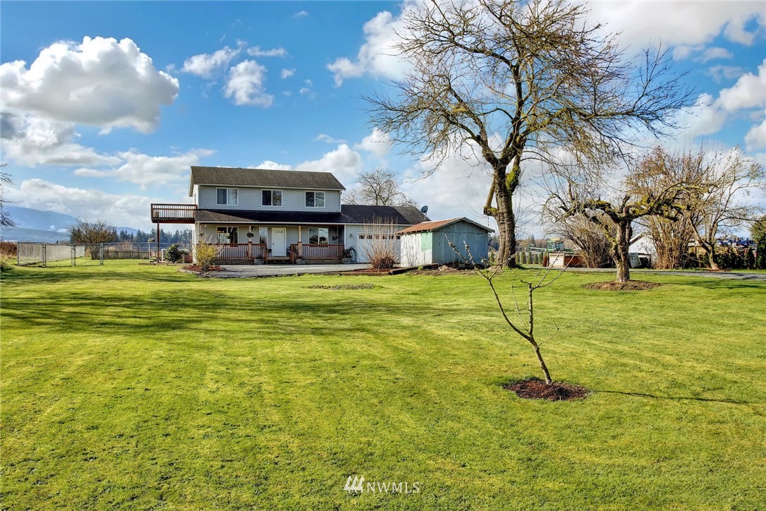 3143 Hopewell Road Everson, WA 98247 - Photo 1 of 23