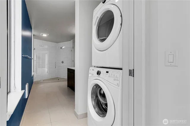 $585,000 | 590 1st Avenue South, Unit 601, Seattle, WA 98104