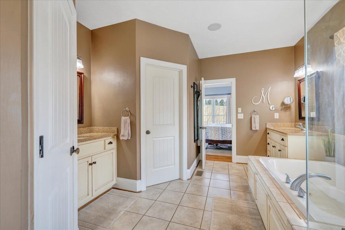 40 Sowder Farm Road Troutville, VA 24175 - Photo 63 of 102 070-MIB06482