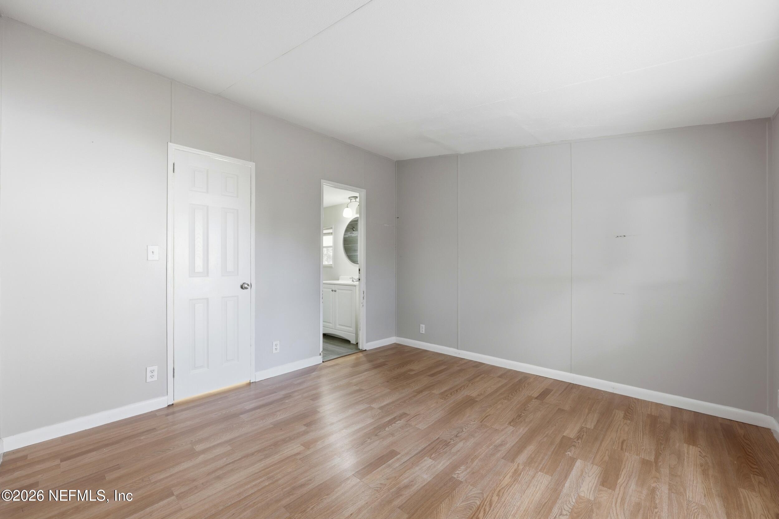 111 Hurst Street St. Augustine, FL 32084 - Photo 12 of 32 Primary Bedroom