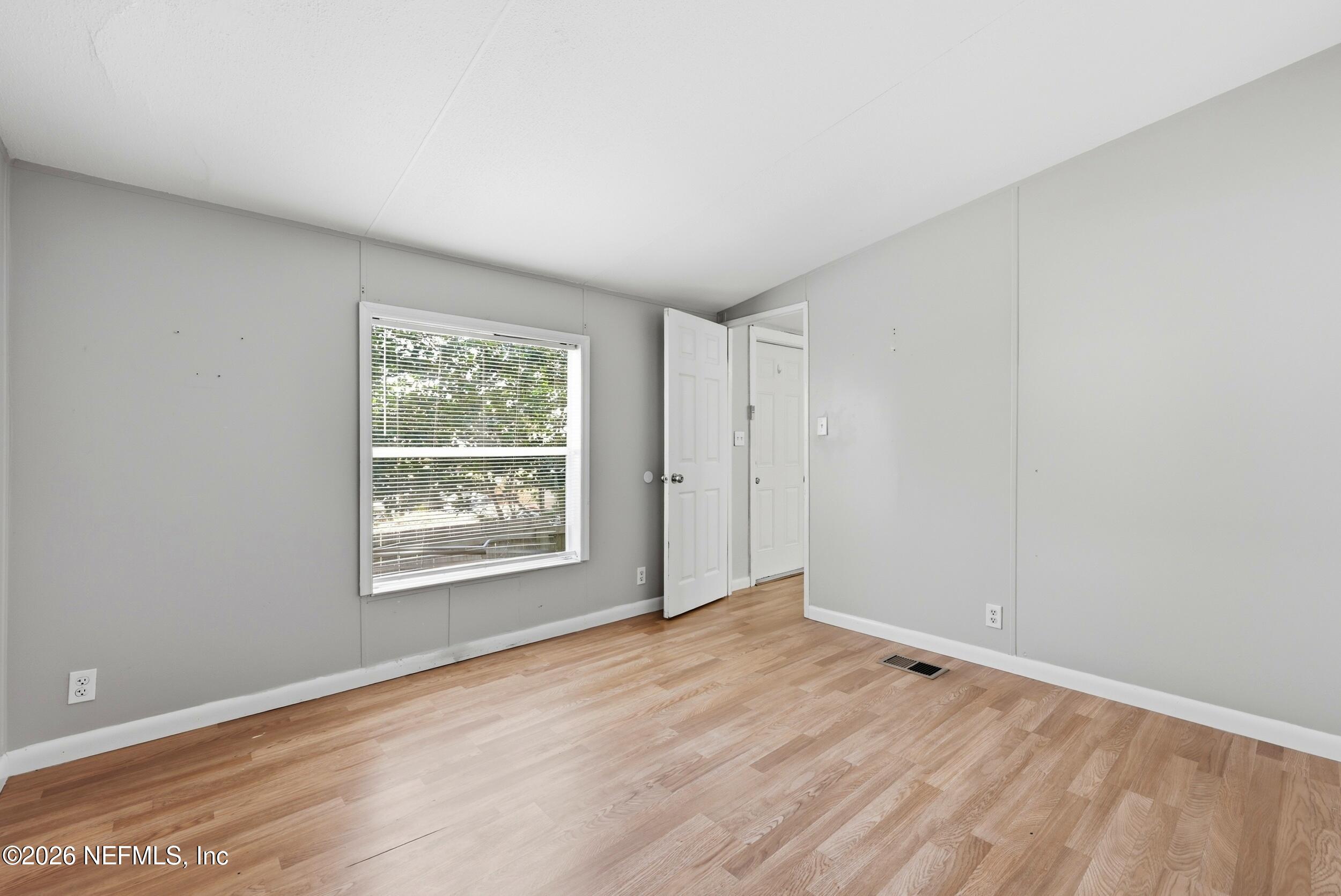 111 Hurst Street St. Augustine, FL 32084 - Photo 13 of 32 Primary Bedroom