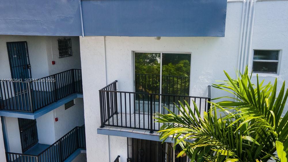 2496 Southwest 17th Avenue, Unit 5308 Miami, FL 33145 - Photo 17 of 19 a view of a balcony with outer view