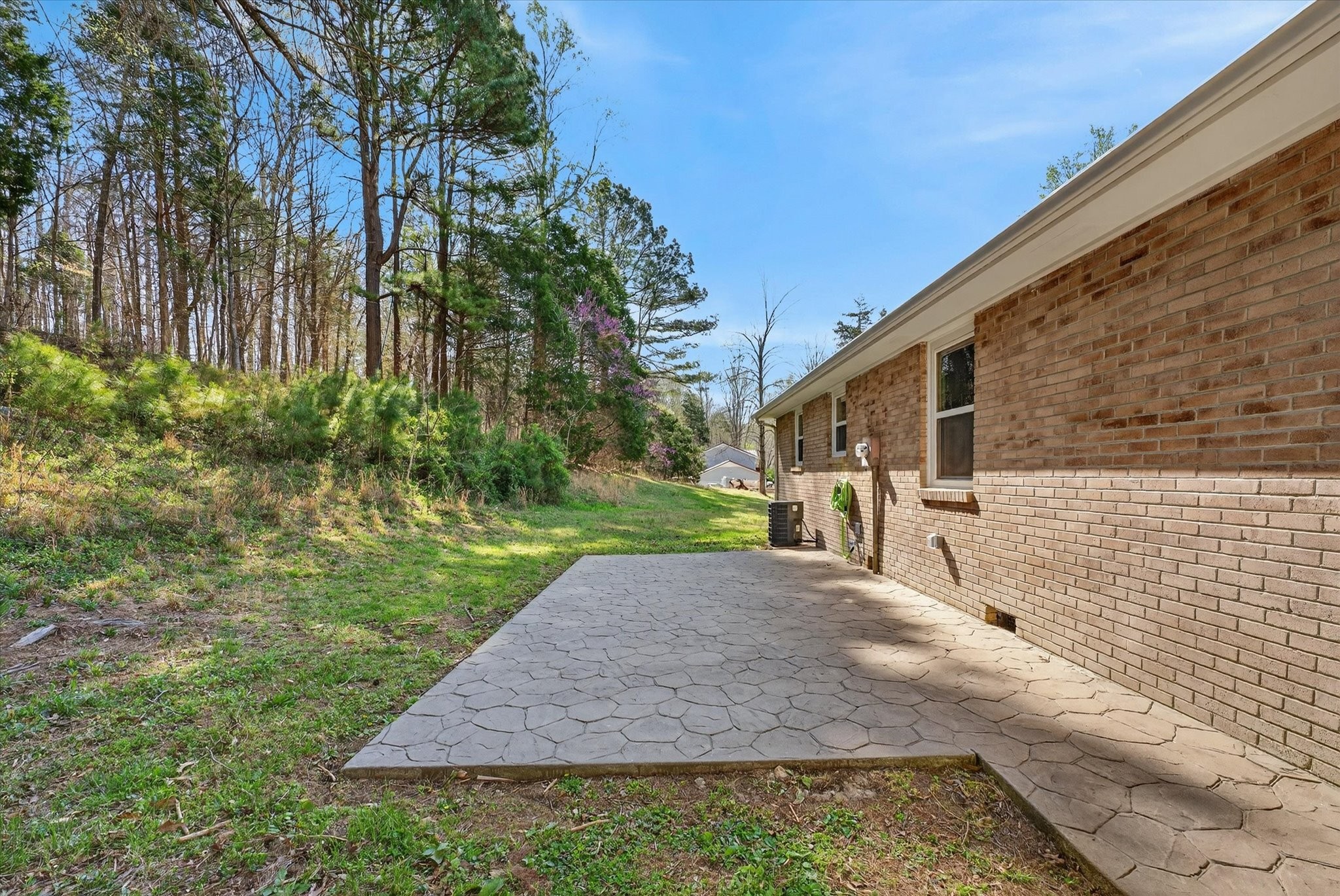 5075 Logan Road Cunningham, TN 37052 - Photo 18 of 26