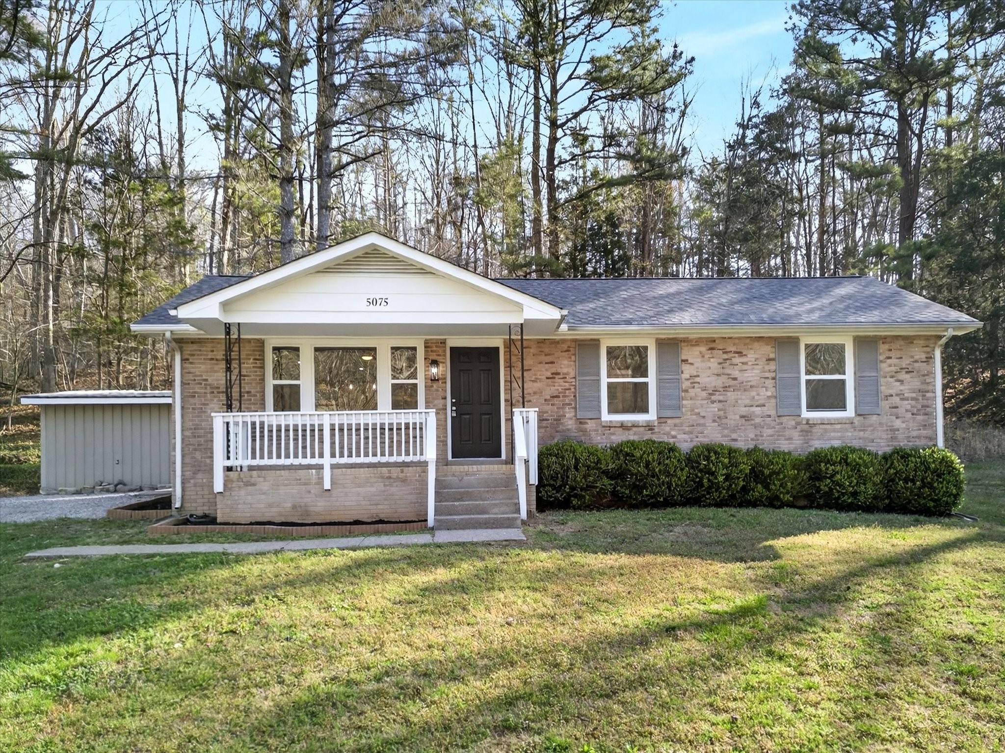 5075 Logan Road Cunningham, TN 37052 - Photo 2 of 26