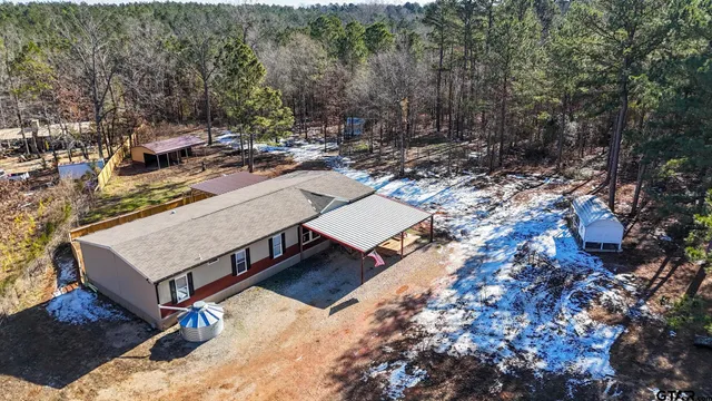 $325,000 | 19402 Farm To Market 450, Diana, TX 75640