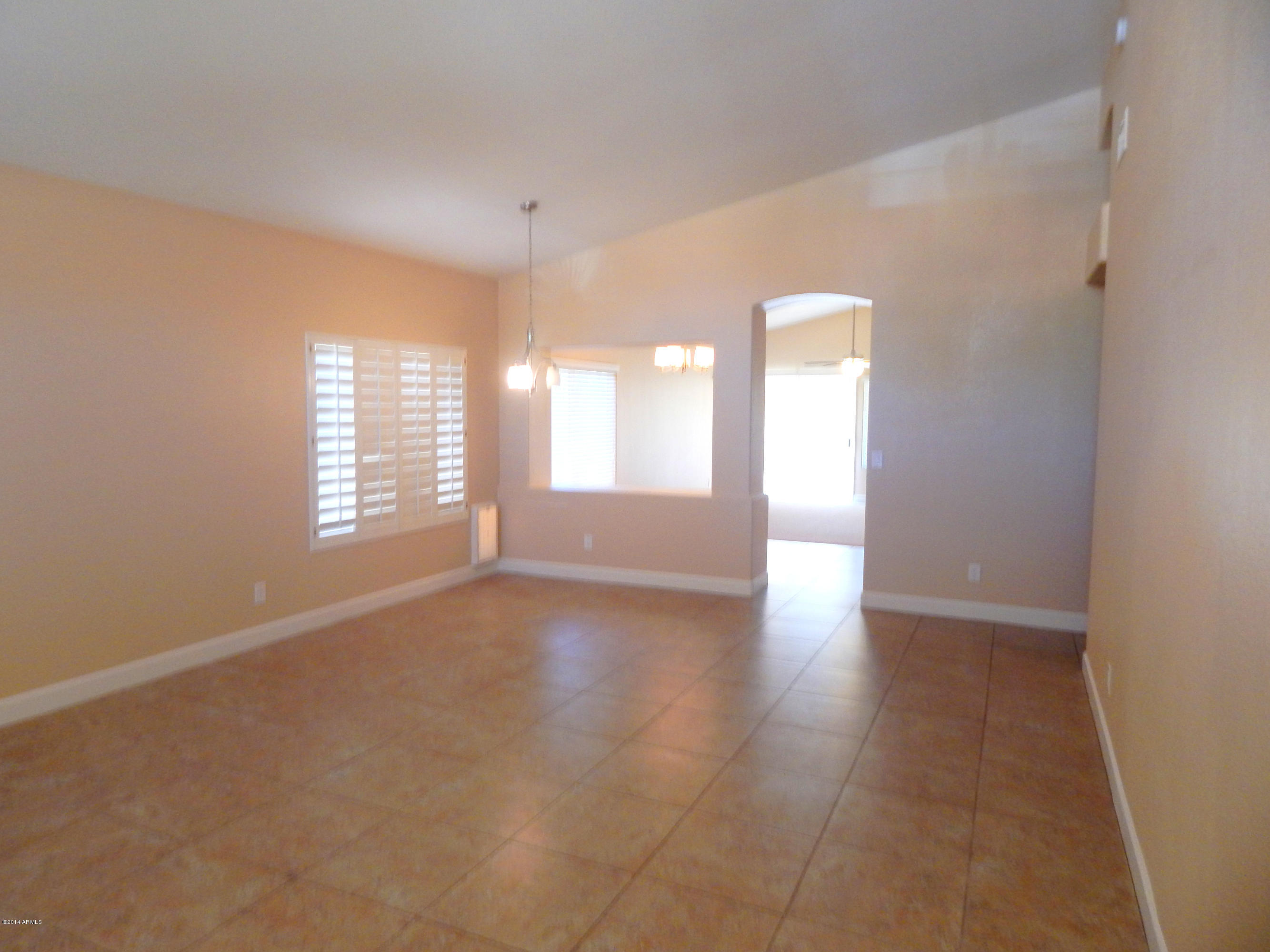 1315 East St John Road Phoenix, AZ 85022 - Photo 13 of 26 DSCN0304