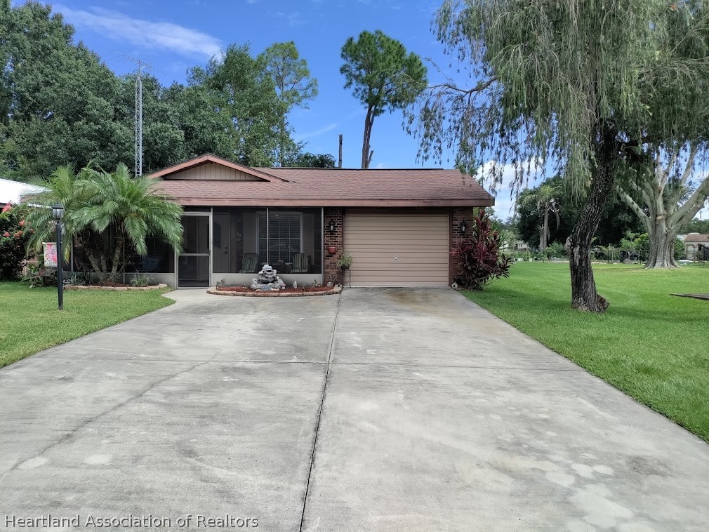 7613 Valencia Road Sebring, FL 33876 - Photo 2 of 36 Gallery Image 2