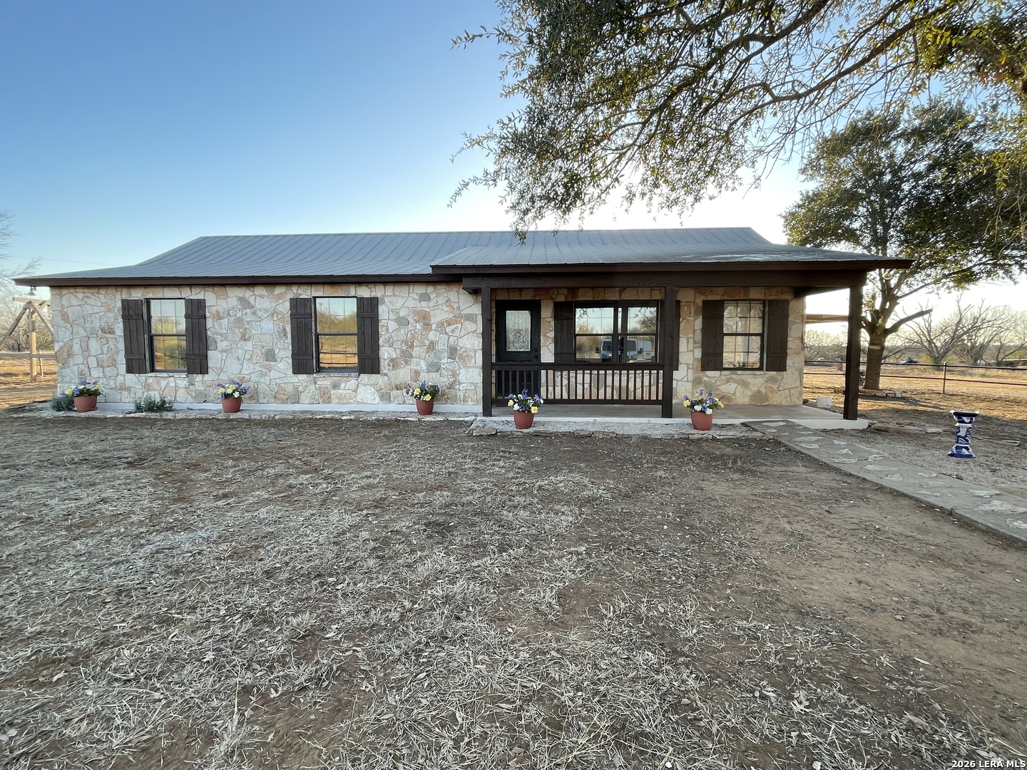 5431 Highway 173 Devine, TX 78016 - Photo 1 of 40